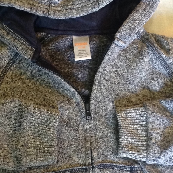 Gymboree zip up hoodie 2T-3T - Picture 2 of 5
